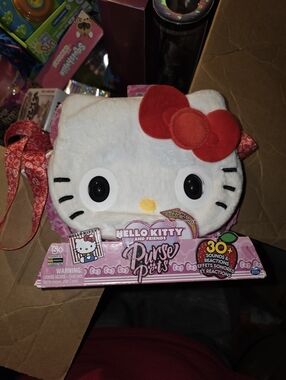 Hello Kitty And Friends Purse Pets